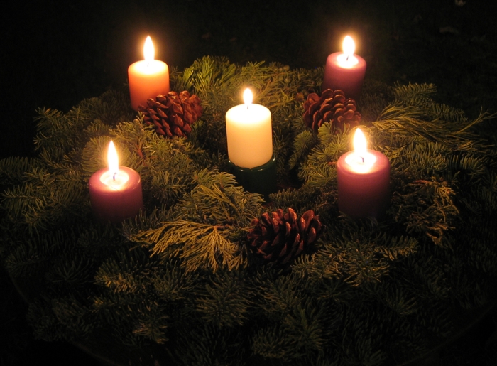 advent-wreath-alt-xmas-eve-10.jpg